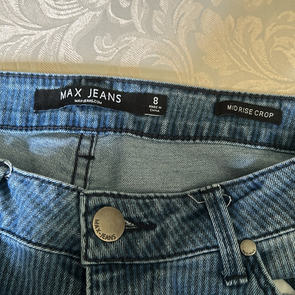 Max Jeans Mid-Rise Crop Jeggings - Picture 2 of 4